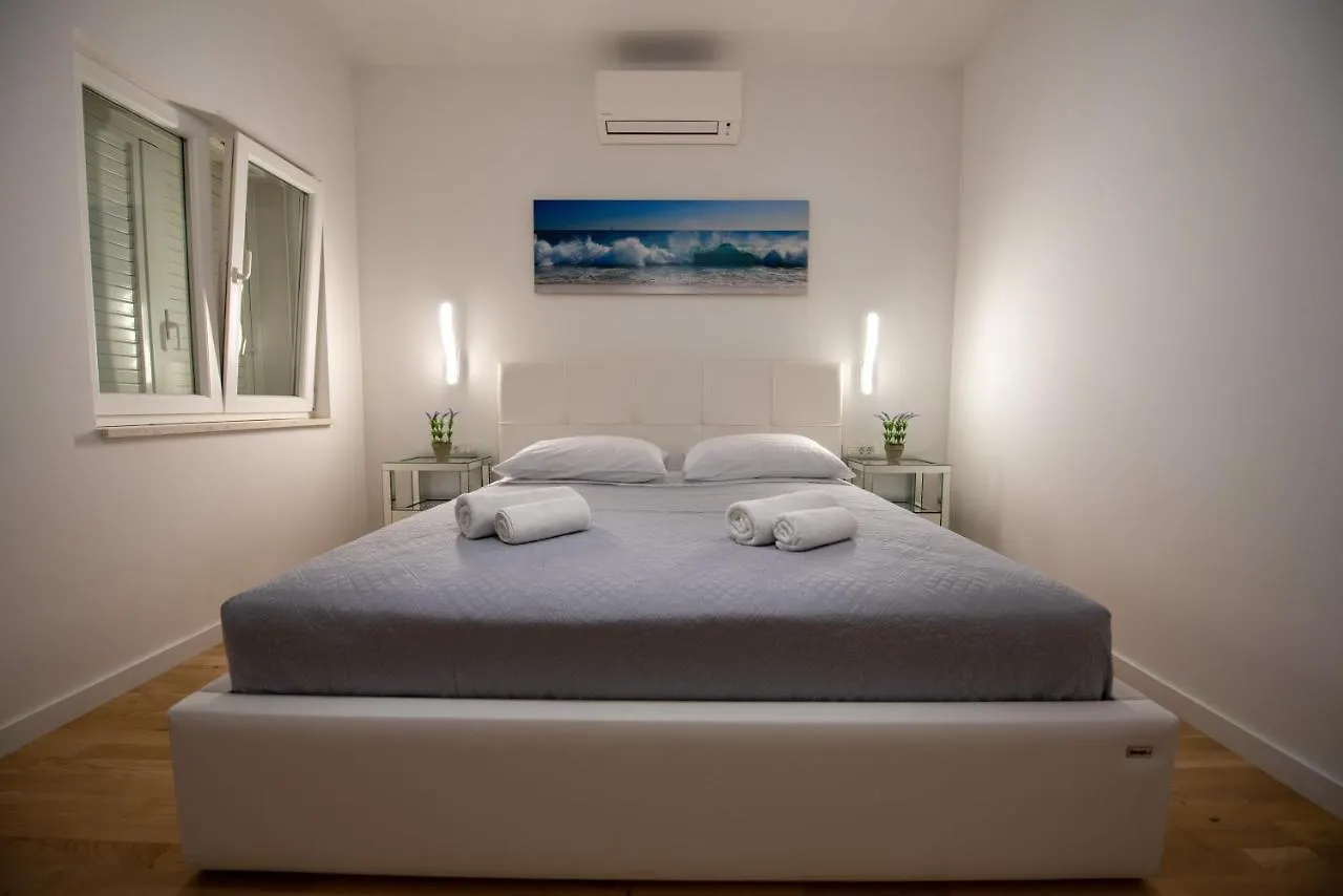 Apartment Katicic Split